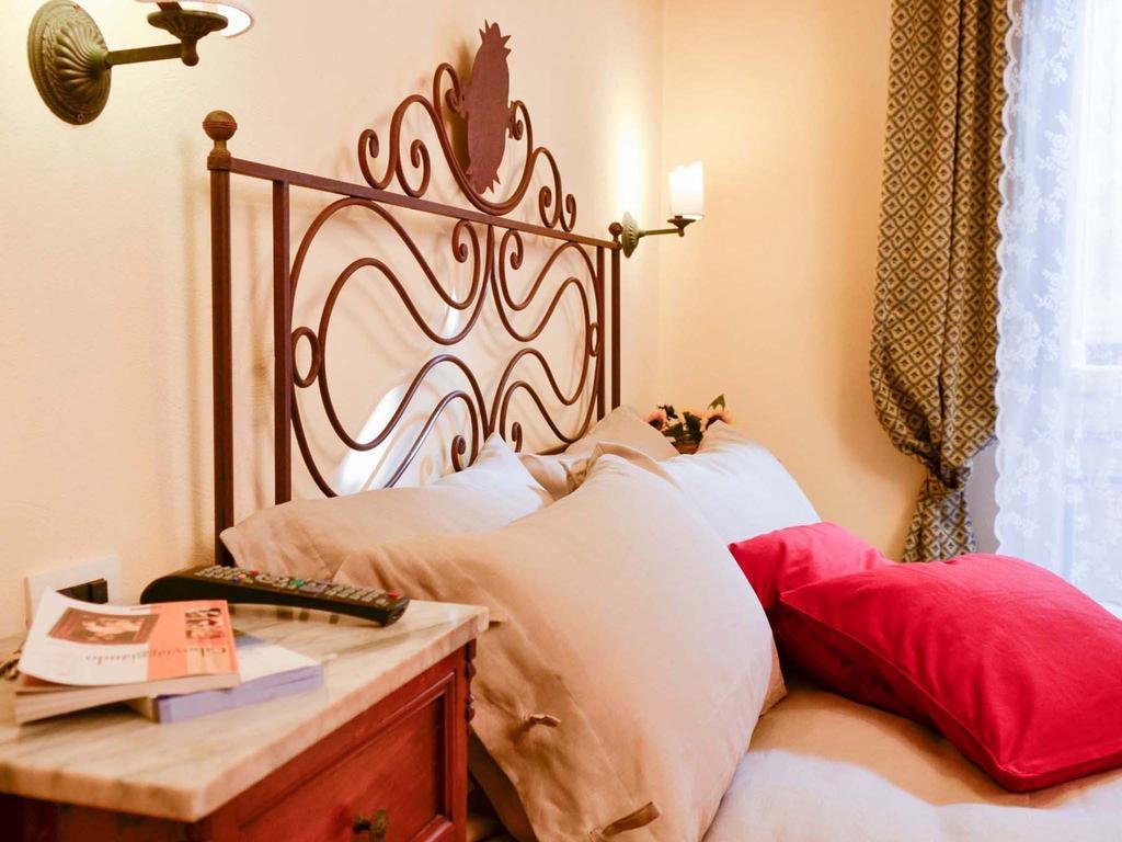B&B Vicolo Della Scala Cortona Exterior photo