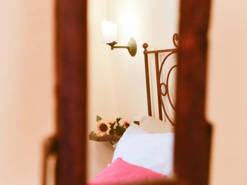 B&B Vicolo Della Scala Cortona Exterior photo
